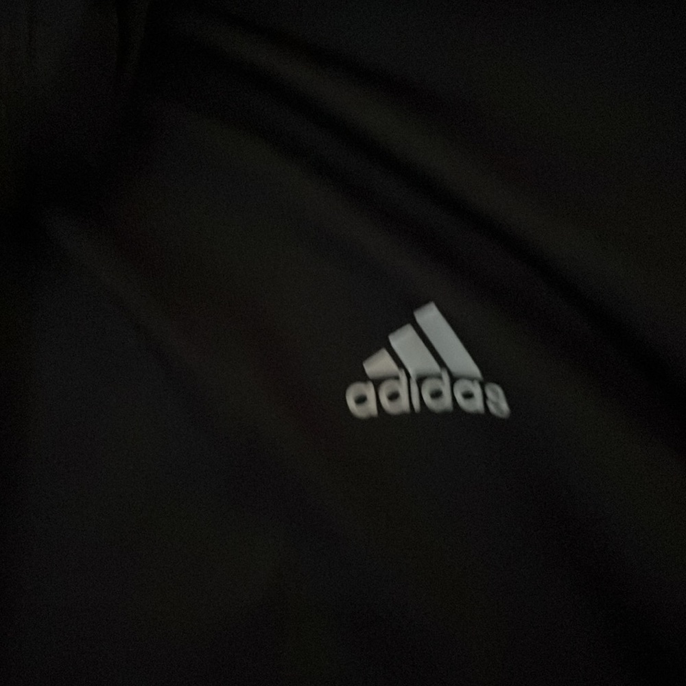 Adidas hooded sunshirt - Picture 3 of 3